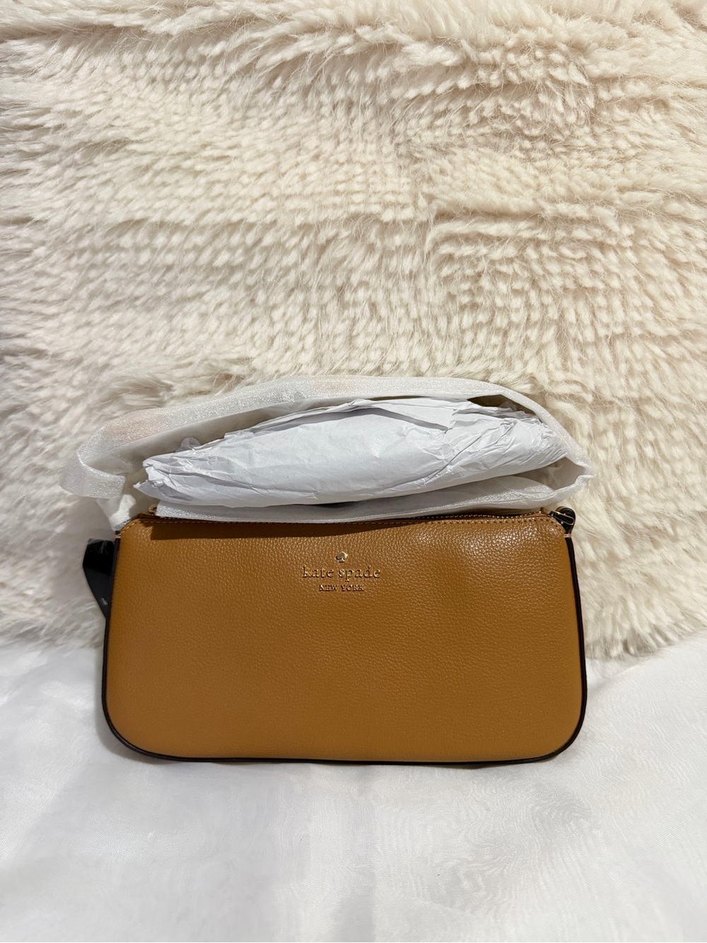 Kate Spade Gemini Floral Chain Convertible Wristlet (BUNGALOW)